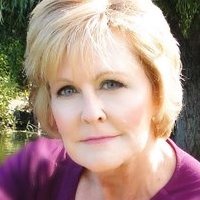 Erin Davis Naken