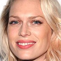 Erin Foster Naken