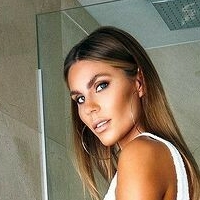 Fleur Conradi Naken