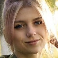 Fox Yuliya Naken