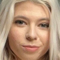 freshmanzoey18 Naken