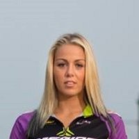 Hargitai Henrietta Naken
