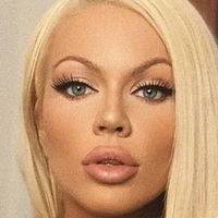 Harley LaVey Naken