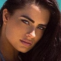 Holly Young Naken