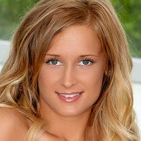 hollyrandall Naken