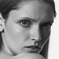 India Rawsthorn Naken