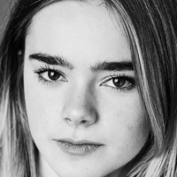 Isabella Sermon Naken