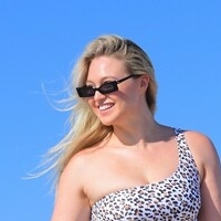 iskra Naken