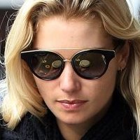 Jessica Hart Naken