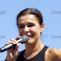 Jule Neigel Naken