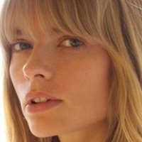 Julia Stegner Naken