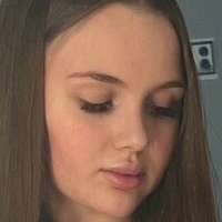 juliagrander Naken