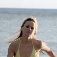 Julie Marie Berman Naken