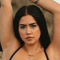 Karo_g Naken