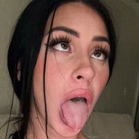 Kassie Wallis Naken