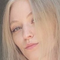 Katrine Naken