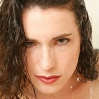 Keira Grant Naken