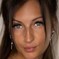 Kerrie Essex Baker Naken