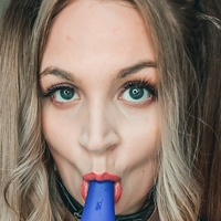 kinkycurvykat Naken