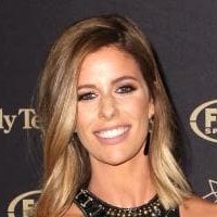 Lara Pitt Naken