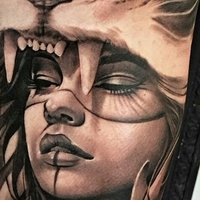 Latino Ink Naken
