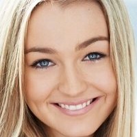 Laura Grady Naken