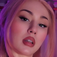 Lauren DeLorean Naken