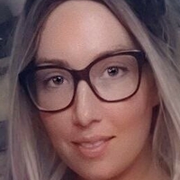 laycee Naken