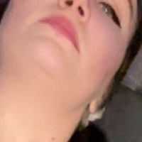 Lealumie Naken