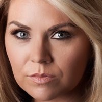Leanne Campbell Naken