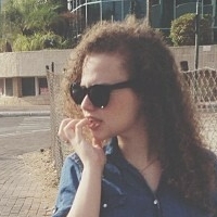 Lee Barkan Naken
