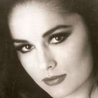Leslie Glass Naken