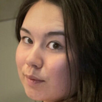 Liana Clay Naken