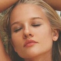 Lili Sepe Naken
