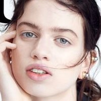 Lily McMenamy Naken