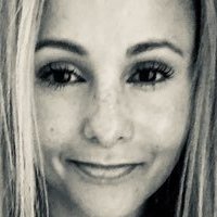 Liz LaPoint Naken