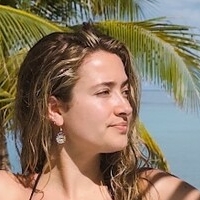 Logan Rae Hill Naken