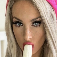Lucie Tabitha Naken