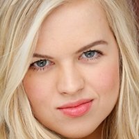 Maddie McCormick Naken