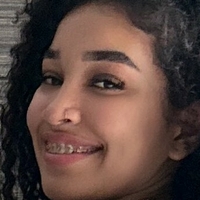 Mariana Curiel Naken