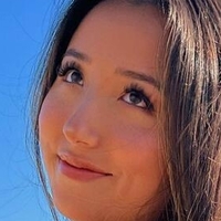 Maya Ebel Naken