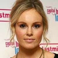 Michelle Dewberry Naken