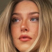 Mikaelamariia Naken