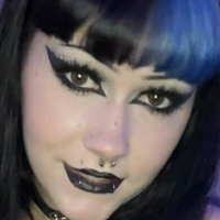 Milky Naken