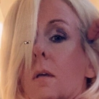Miss Dina Naken