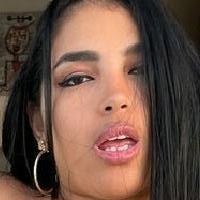 Miss Issy Naken