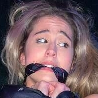Miss Rager Naken