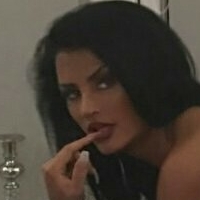 Miss West Naken