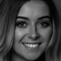 mollywhyte_ Naken