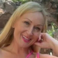 Momma Bombshell Naken